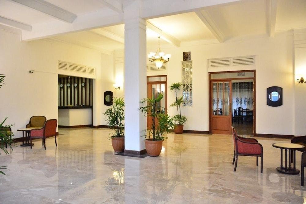 Shalimar Hotel Colombo Esterno foto