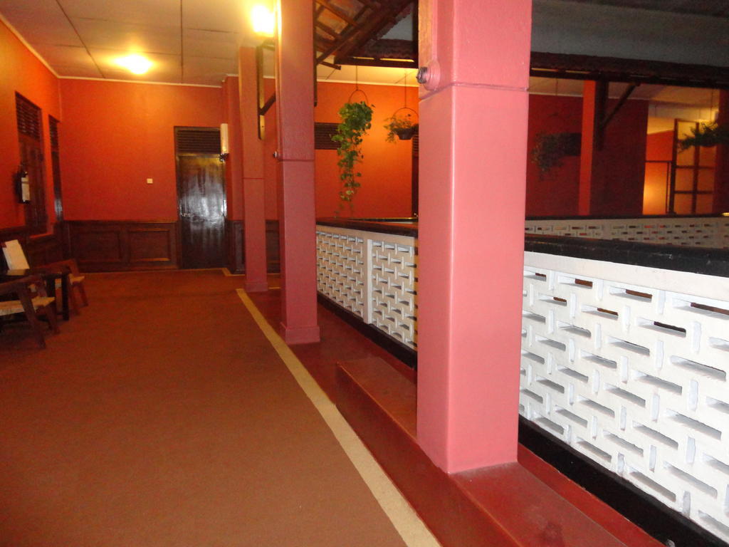 Shalimar Hotel Colombo Esterno foto